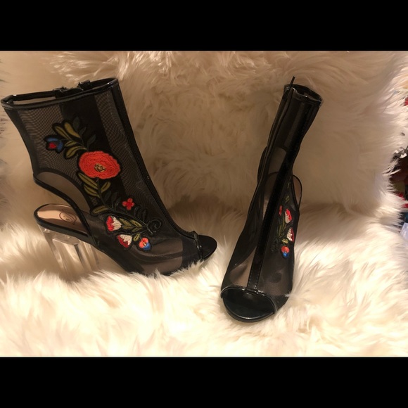 New Heels - Picture 4 of 4